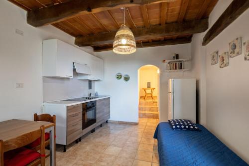 Konyha, La Mirella in Montecopiolo