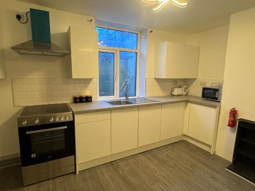 Modern Apartment Bradford City Centre Self Check In in City
