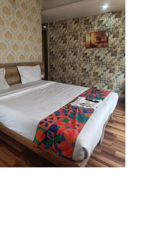 Hotel Tan Square Inn Lodge – khách sạn tại Kharadi