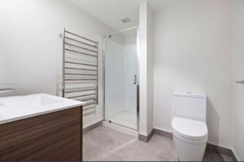Mountain View Exchange - main image