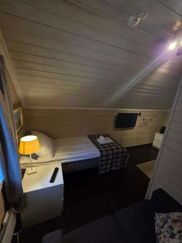 1 twin bed