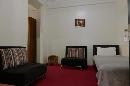 Antika Hotel – Batumi, IL