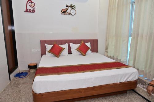 hotel shivaay & home stay - image 2