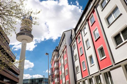 ホテル ケーニヒスホフ アム フンクトゥルム