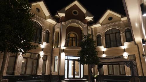 Symphony Boutique – khách sạn tại Chilanzar District