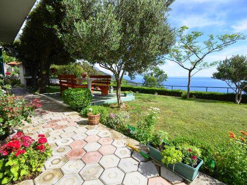 Holiday Home Vesna