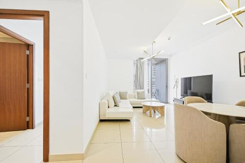 Boulevard Point 2BR Burj Khalifa View Dubai Mall Walk - image 10