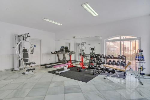 Casa El Palmeral by Finest Rentals - image 2