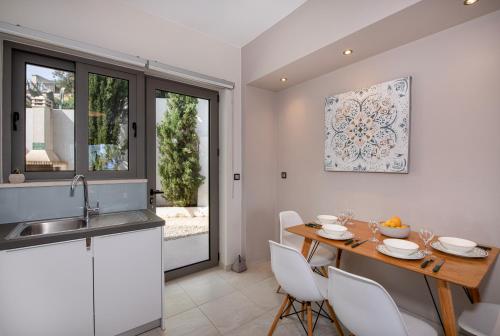 Kitchen, El Olivo in Voukolies