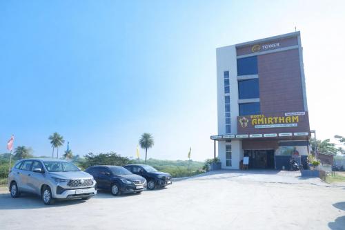 . Hotel Amirtham
