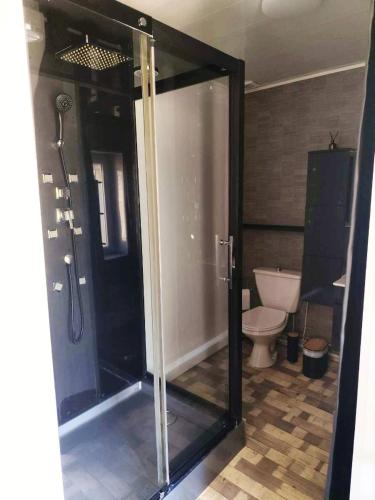 Love room & romantic SPA L'Ecrin de Mailly in 阿施瑞蘇爾