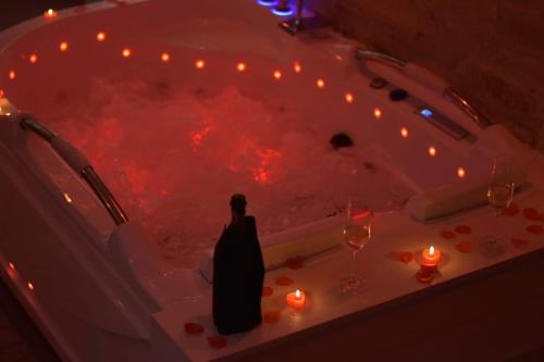 Love room & romantic SPA L'Ecrin de Mailly in 阿施瑞蘇爾