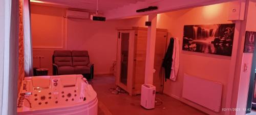 Love room & romantic SPA L'Ecrin de Mailly in 阿施瑞蘇爾