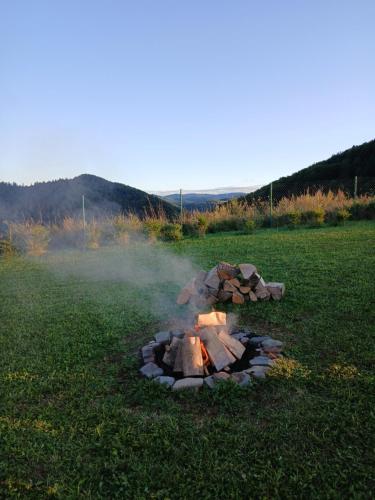 Tęczowe Wzgórze Bieszczady II (Teczowe Wzgorze Bieszczady II) in Wolkowyja