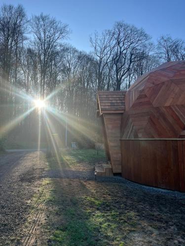 Le Cocon d'Eywa - Le Dôme de la Forêt de Lyons (Le Cocon d'Eywa - Le Dome de la Foret de Lyons) in Flerīlaforē