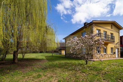 Casa Güelina By Silastur (Casa Guelina By Silastur) in Villar