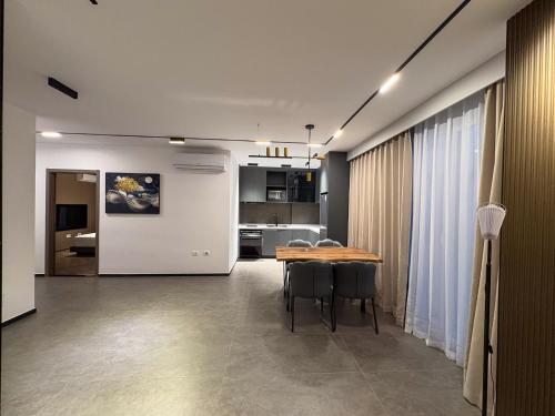 Hermanos Apartments in 薩克斯