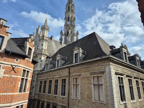 Les Pieds a La Grande Place, Brüssel (Foto 7)
