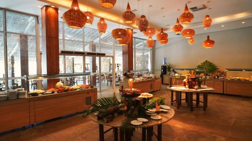 Restaurant, Pratagy Beach All Inclusive Resort in Pescaria