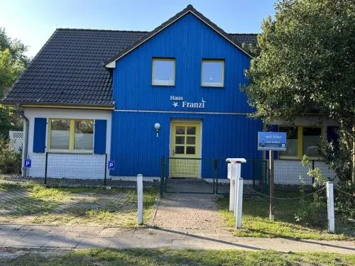 Haus Franzi Wohnung 1 in Prerow, Deutschland