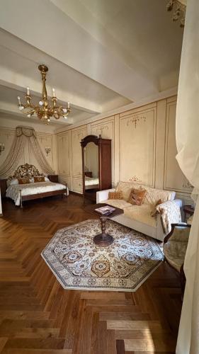  Palazzo Lari Sarzana - Historic Boutique Rooms in Sarzana