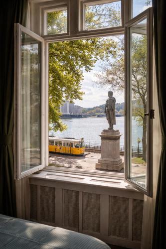 Budapest Riverfront Apartment, Budapeszt