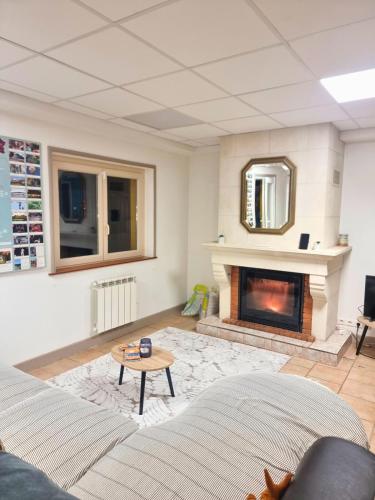 Charmante maison - wifi - proche châteaux
