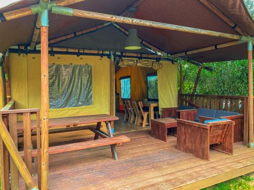 Càmping Parc Gualba (Camping Parc Gualba) in gualba de Dalt