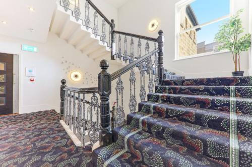 Harrogate Lifestyle Luxury Serviced Apartments - image 27