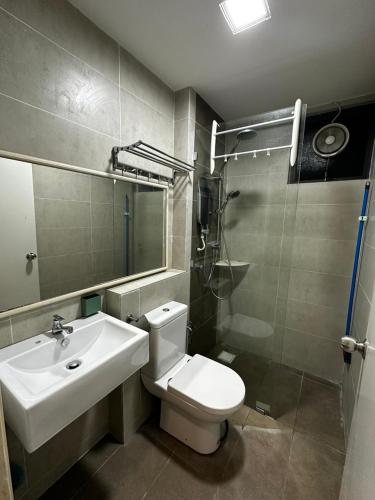 Lido 4season Precious Homestay in Lintas Jaya