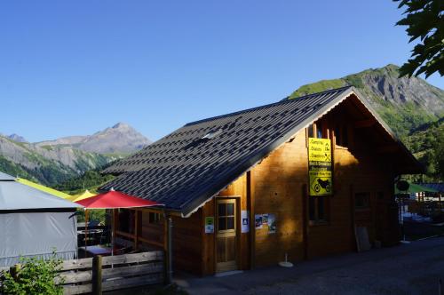 Le Domaine du Trappeur - Village et club de vacances - Saint-Sorlin-d'Arves