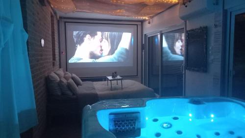 Pezsgőfürdő, Fraisier, love room Valenciennes avec SPA privatif in Artres