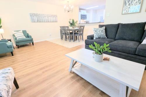 Katy Family StaySleeps 8BackyardPet Friendly