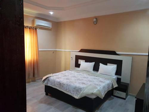 Tito Hotel & Lounge Ijebu Ode in Ijebu Ode
