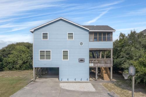 1523 - Moby Vic's in Corolla (NC)