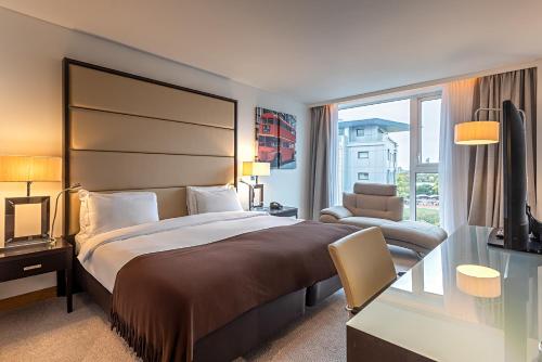 room detail thumbnail 0