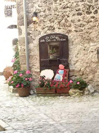 the castle stay 31 4 oesol gil 19beon gil dongnae myeon chuncheon si south korea kr 24400 downbeach