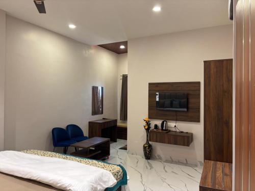 hotel photo