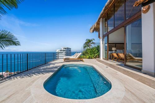 Ocean View Villa Private Pool by Zona Romantica - image 4