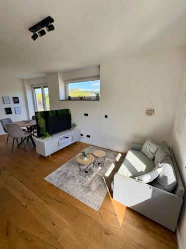 modernes Apartment fur Monteure & Handwerker in Bensheim mit Wlan & Balkon in Bensheim