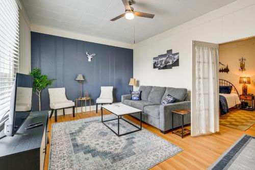 . Downtown Anaconda Studio Walk to Dining and Bars!