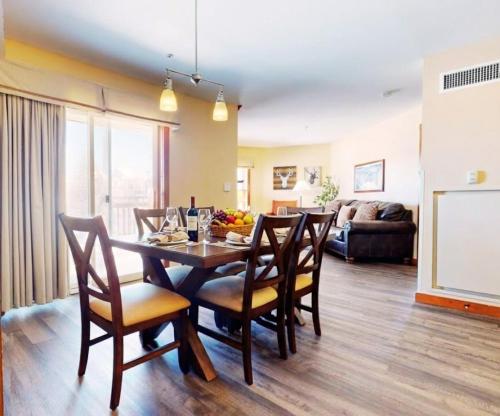 Allegheny228-230, Hot Tub,Pool,Ski In Out,Village in Snowshoe, USA