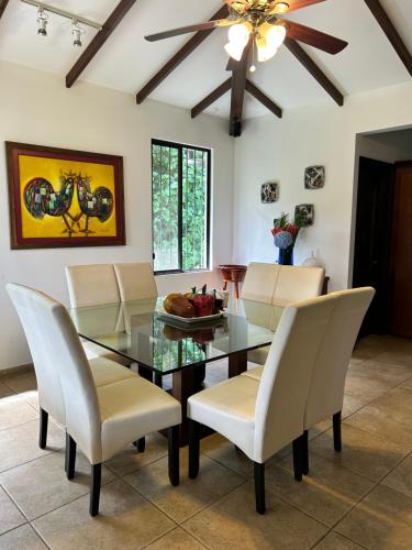 El Manzano Estate Coffee Farm in Los Naranjos