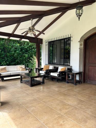 El Manzano Estate Coffee Farm in Los Naranjos