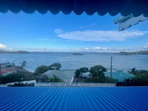 Taylor's Apartments Bequia - One bedroom apartments perfect for singles, couples & small families in Friendship