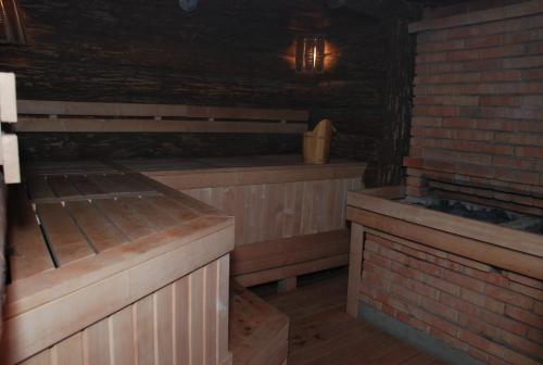 ห้องฟิตเนส, Status Hotel in โปลตาวา