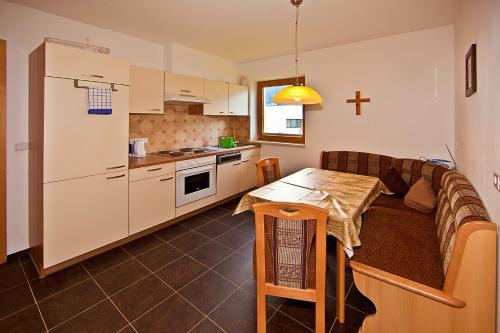 ห้องครัว, Apartment Oberbichl in เอคคาร์เทา