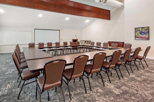 Best Western Plus Eagle Vail Airport in Eagle, USA