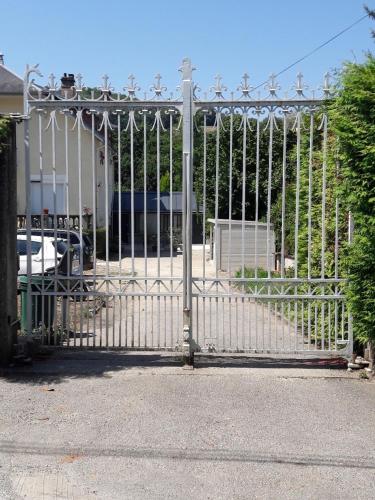 Les Ateliers de la Villette Meuble de tourisme classe 2 etoiles T3 in La Ravoire
