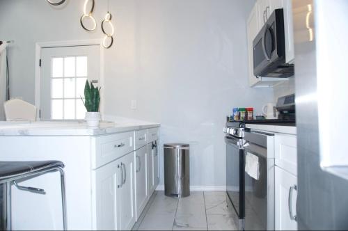 Basemant private room 21 in Guttenberg (NJ)